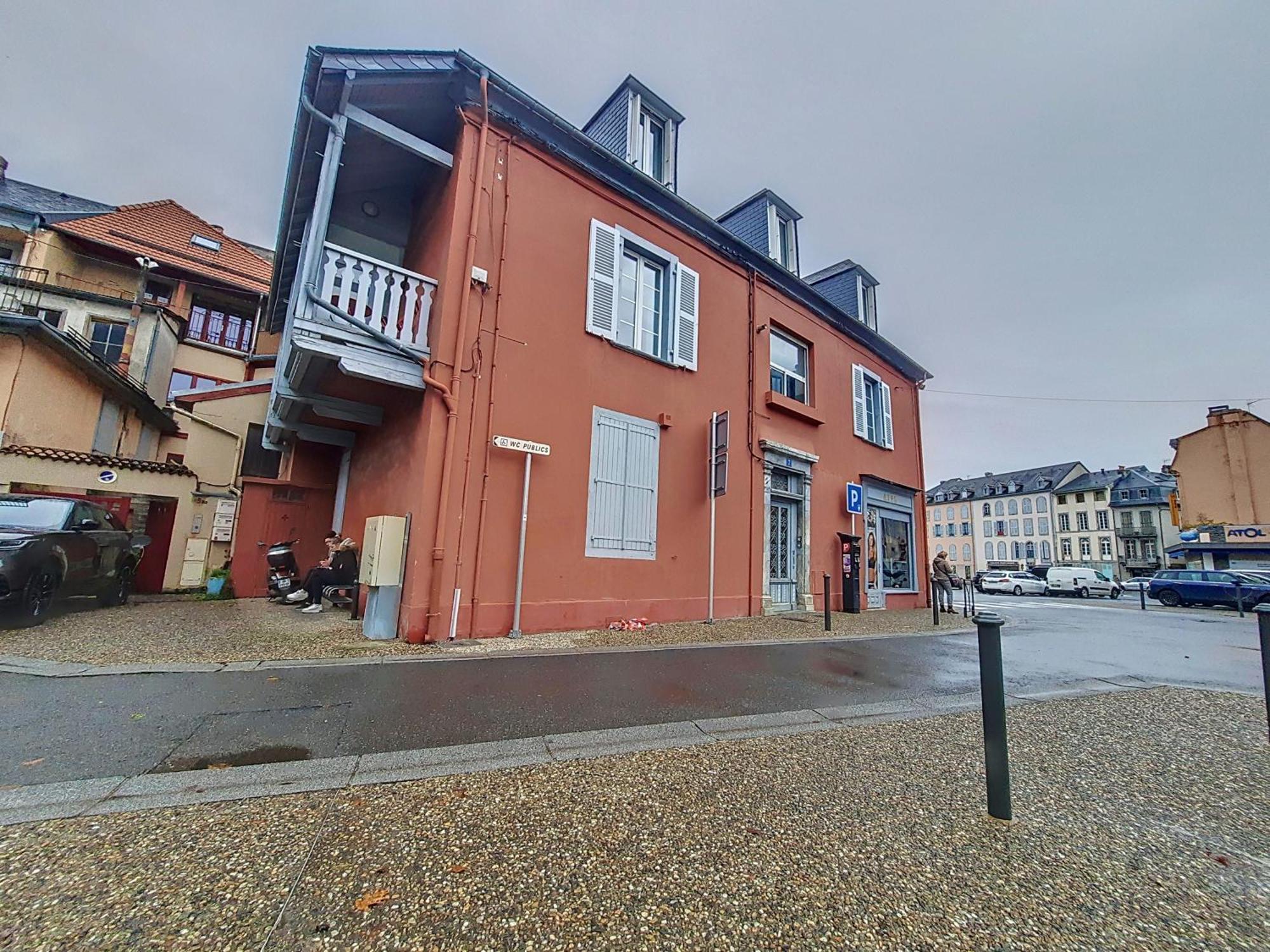 Le Pic*Wifi*Netflix*Menage Inclus Apartment Bagneres-de-Bigorre Ngoại thất bức ảnh